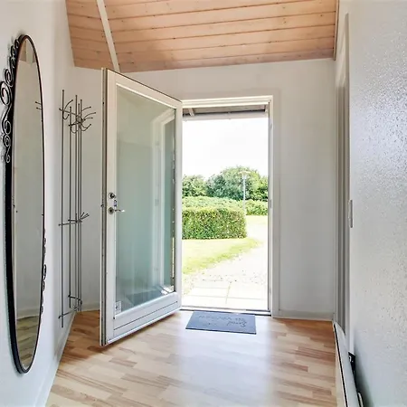 Сasa de vacaciones Jani - 25km From The Sea By Interhome Toftlund
