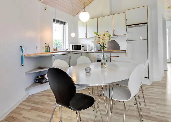 Semesterbostad Jani - 25km From The Sea By Interhome Toftlund